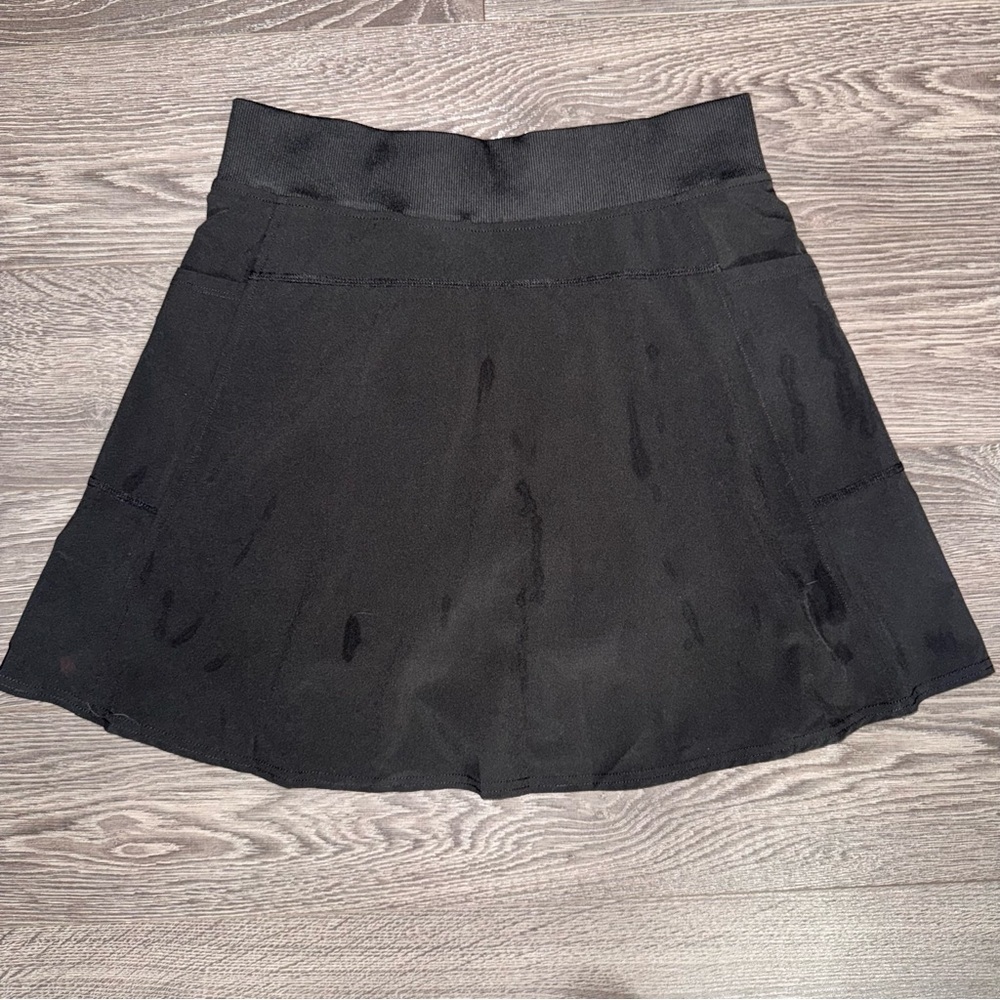 32 Degrees Women's Small Black Pull On Skort Side Pockets Skirt with shorts Med - Picture 4 of 11